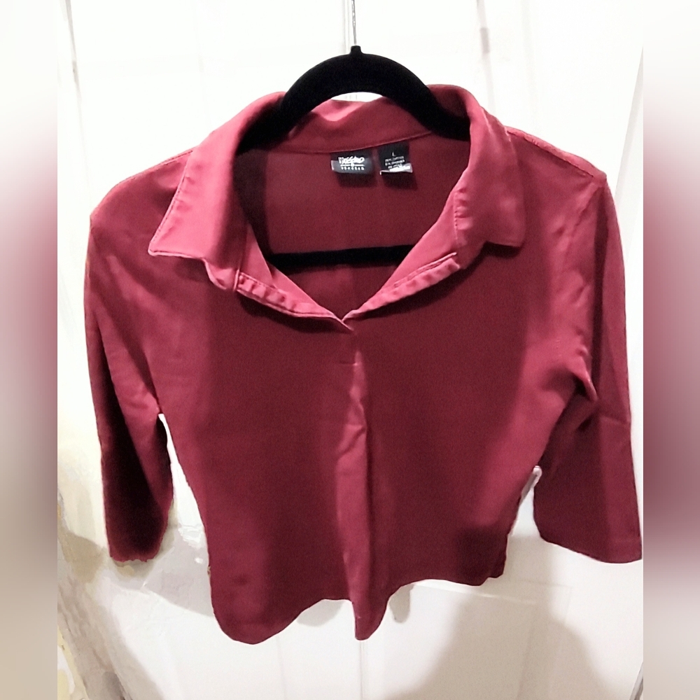 Red polo with 3/4 length sleeves